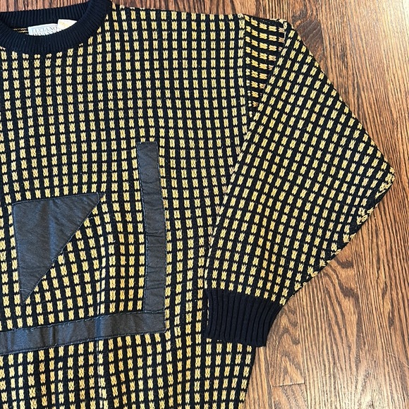 Vintage 90s Knit Sweater with Patches - Picture 4 of 11